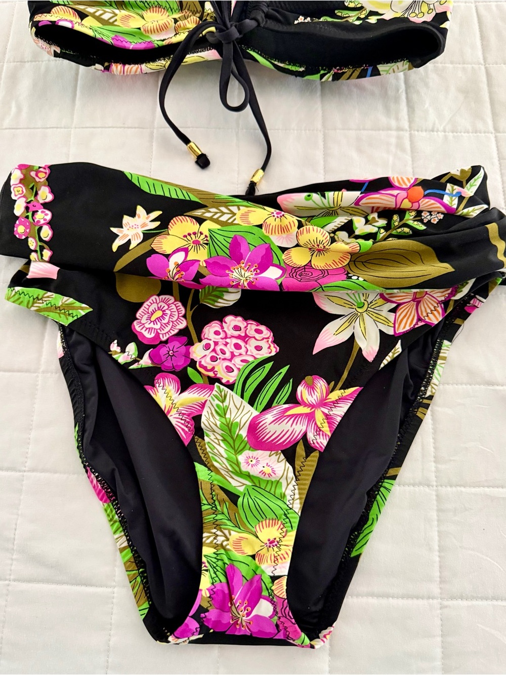 Trina Turk Black Floral Tankini Set - Pink & Green Flower Print Size 6 - Picture 2 of 5
